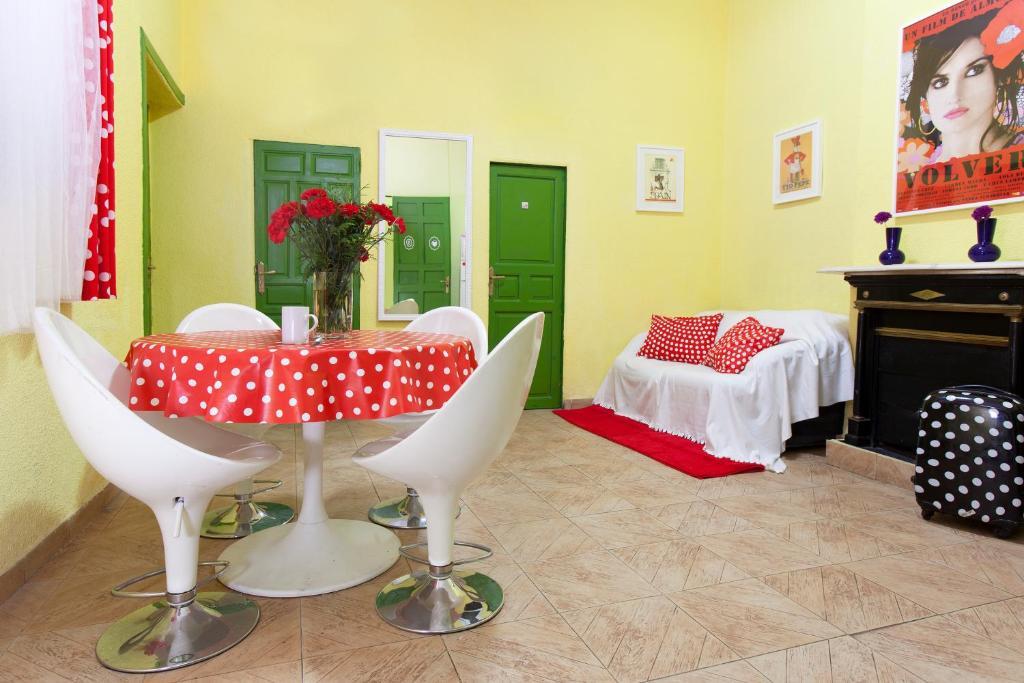 Hostal Bahia Madrid Buitenkant foto