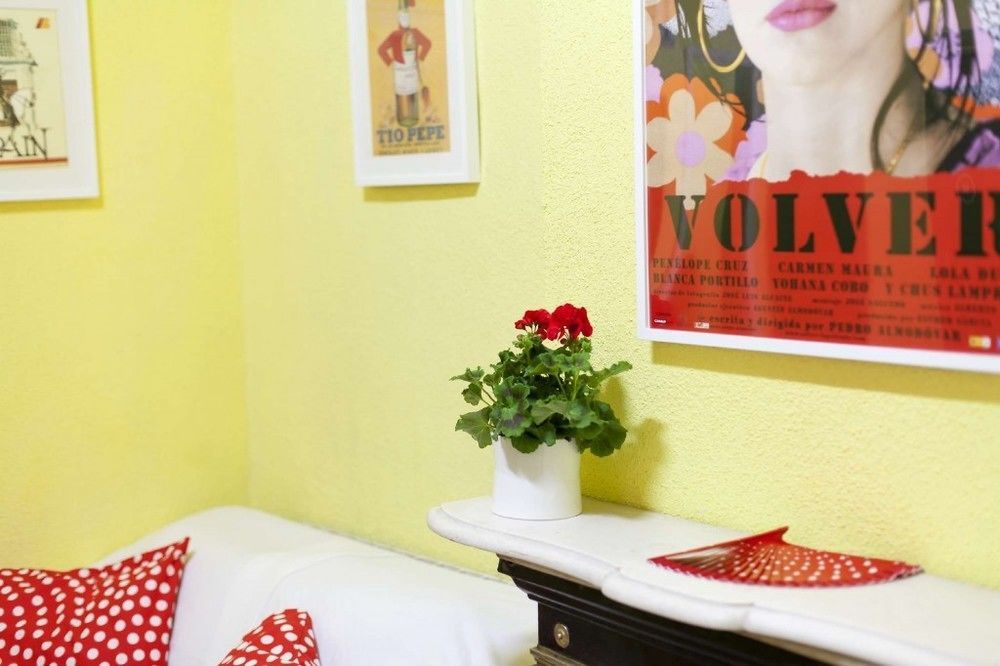 Hostal Bahia Madrid Buitenkant foto